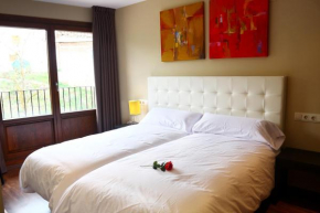 Hotels in Arcos De Las Salinas